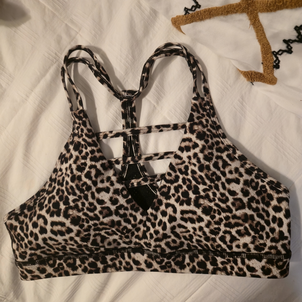 ZYIA Leopard Print Strappy Sports Bra - Black & Brown